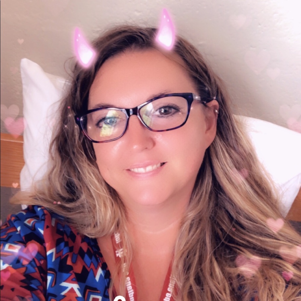 Meet your Posher, Christina